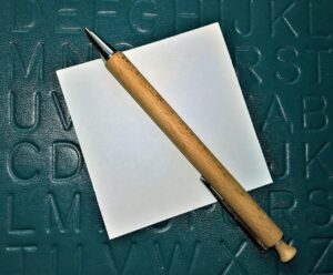 ナースリーの参考書を収納するポーチはどれが便利？