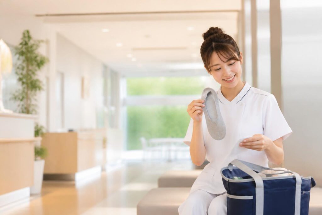 看護師の夜勤に必要なバッグの準備はどうすればいい？
